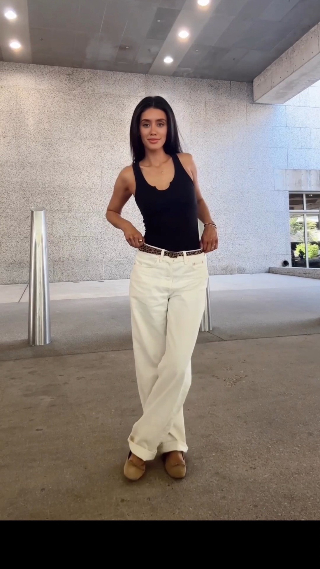 Elevated airport outfit

Cream jeans, wide leg jeans, off white jeans, beige flats, tan flats, moccasin ballet flats, skinny belt, cheetah belt, leopard belt, fitted tank top, dal grey tank top, charcoal tank top, airport outfit, airport style, travel outfit, travel style

#LTKFindsUnder50 #LTKStyleTip #LTKFindsUnder100
