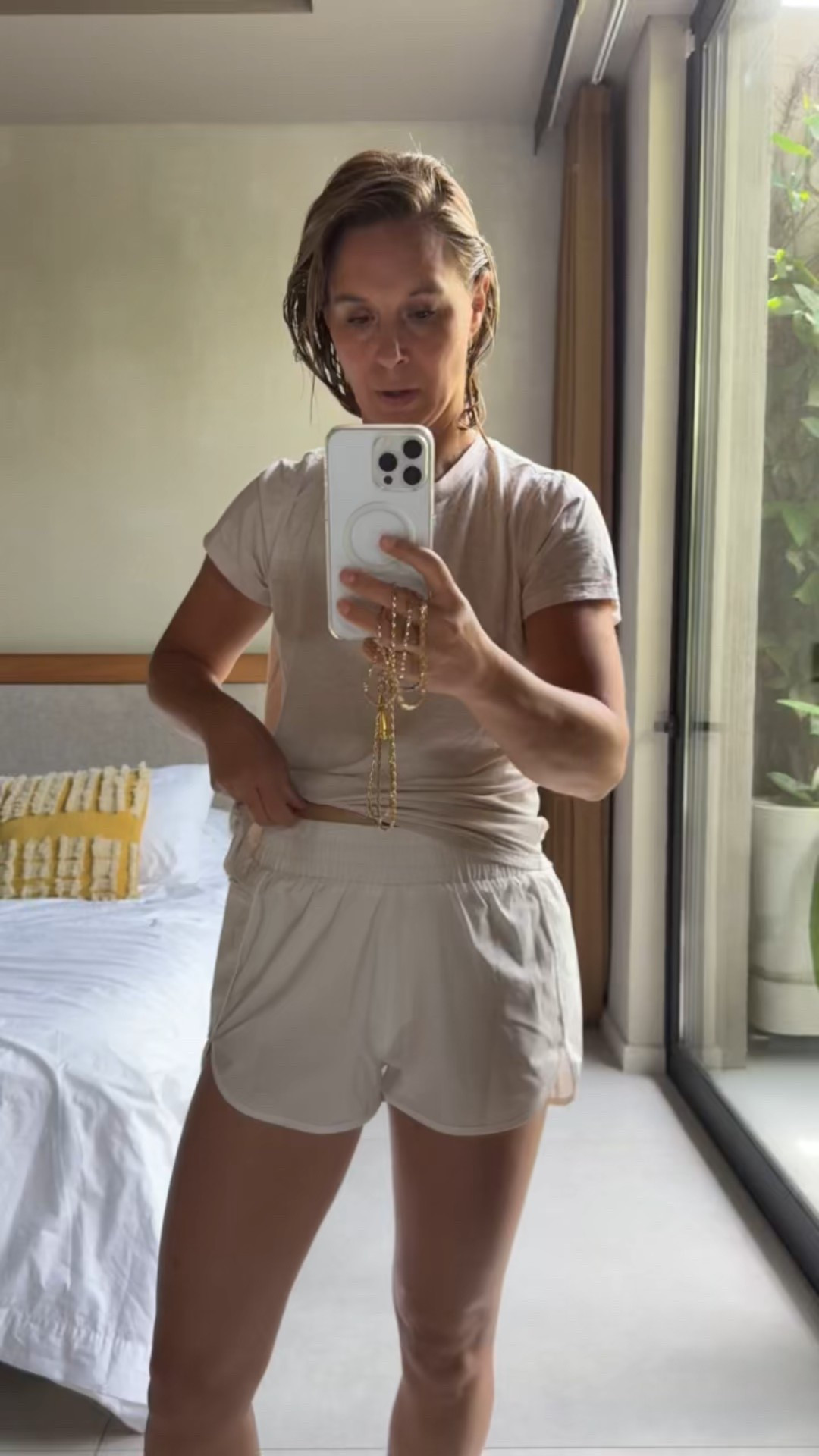 Fav Amazon shorts

#LTKSeasonal #LTKTravel #LTKFindsUnder50