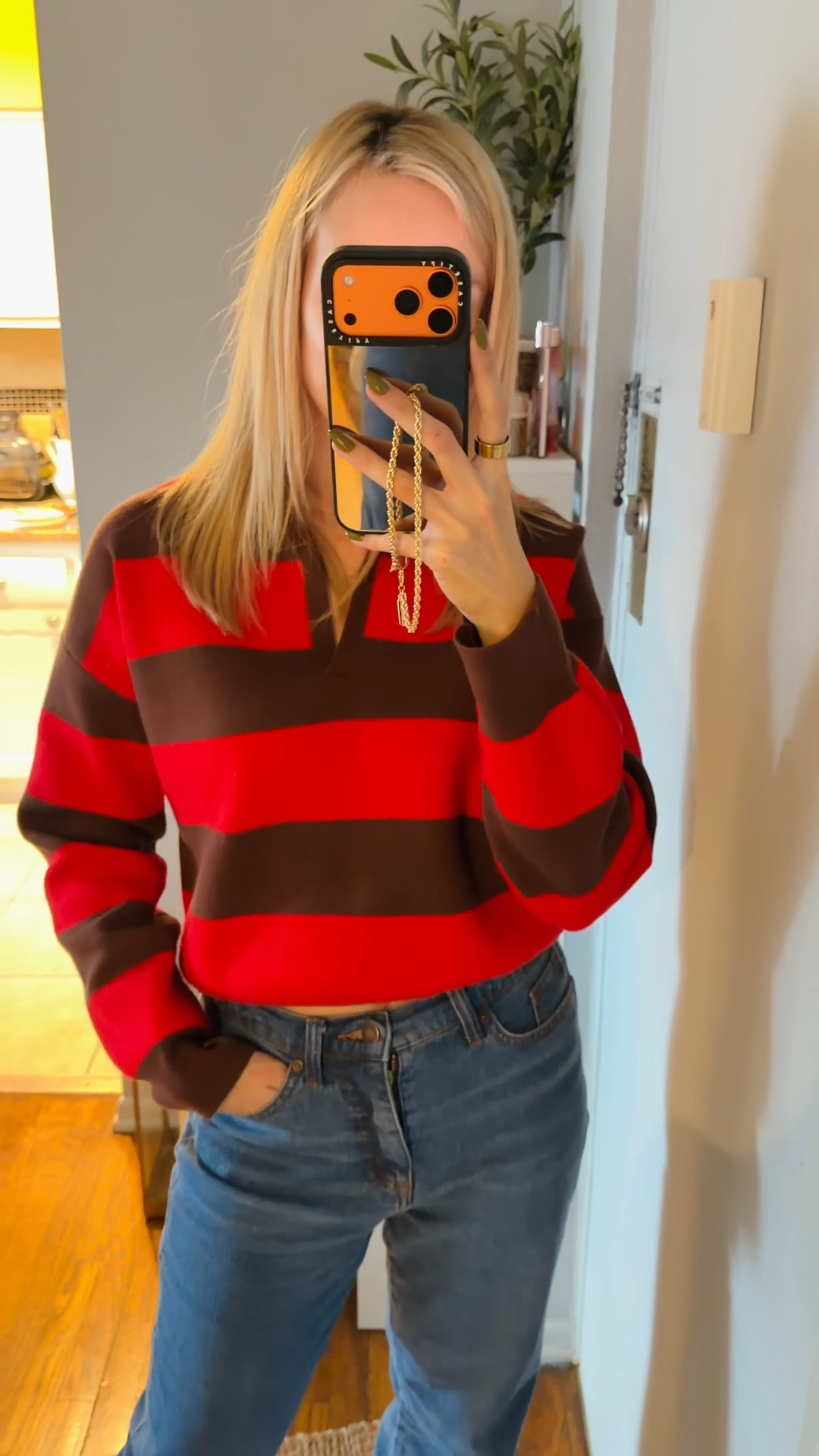 Did I just secure the best striped sweatshirt? Red and brown looks so good together!

Fall look, fall outfit, fall fashion, fall sweater, Zara sweater 

#LTKStyleTip #LTKTall #LTKSeasonal