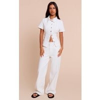 Petite White Mid Rise Straight Leg Jeans | PrettyLittleThing UK