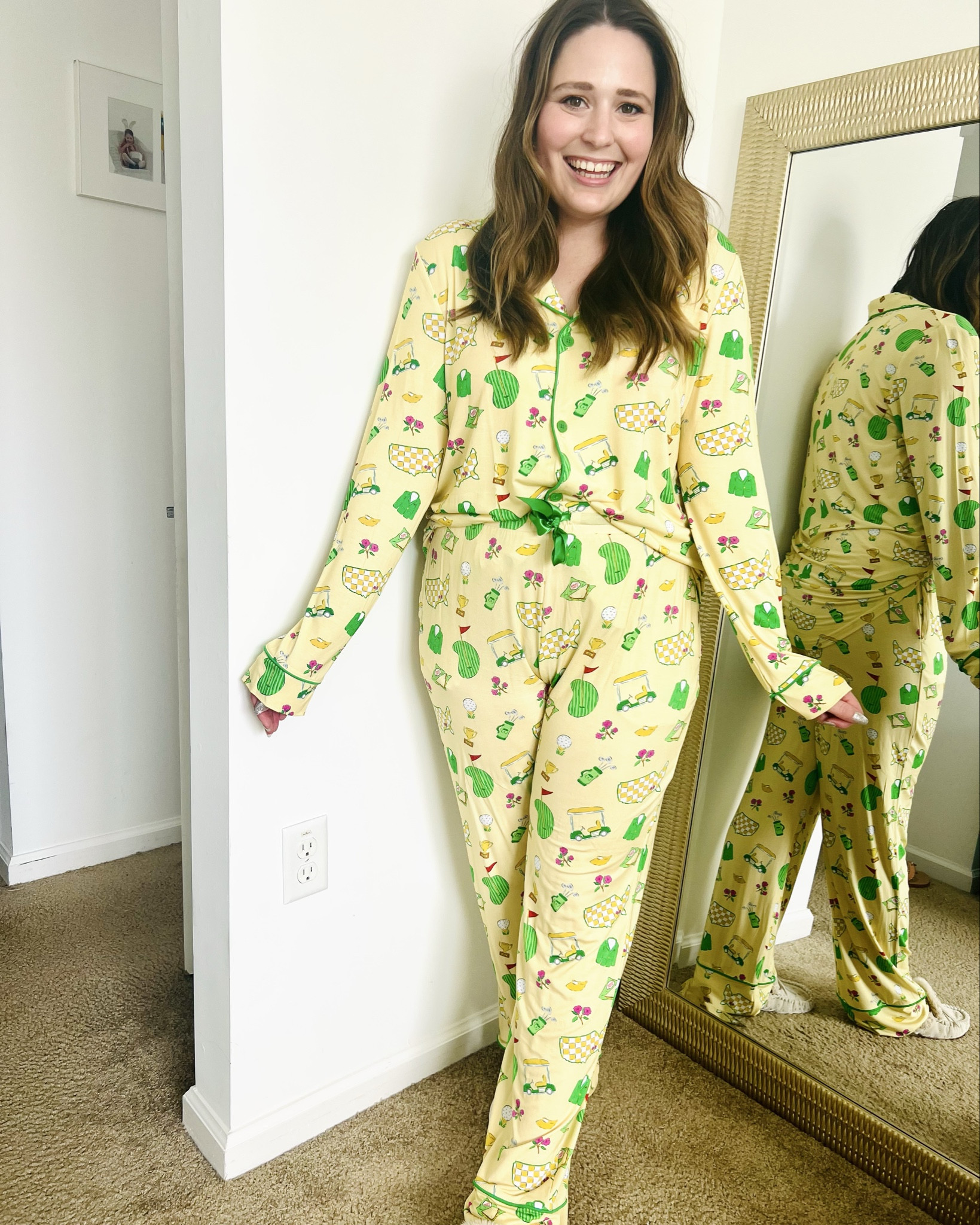 The most adorable Masters themed pajamas from Kiki + Lulu! ⛳️ I sized up to an L (I like loose fitting pajamas) 

Golf pajamas || Golf outfit | Women’s pajamas || pajamas set 