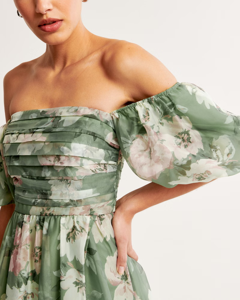 Emerson Off-The-Shoulder Drama Organza Maxi Dress | Abercrombie & Fitch (US)