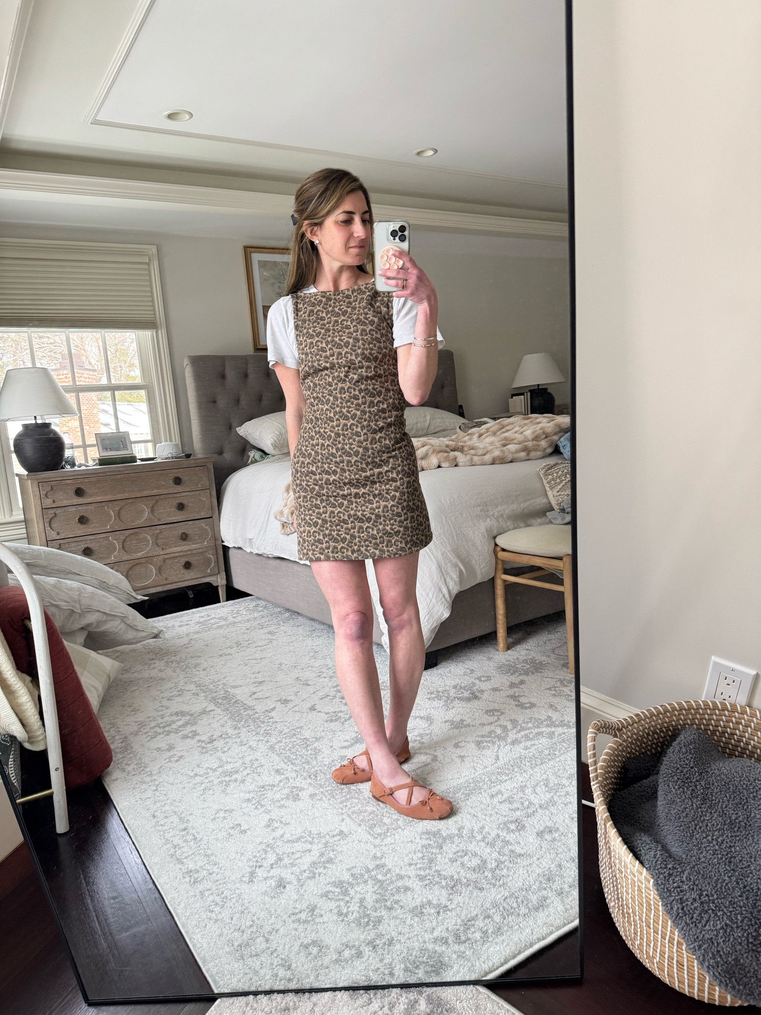 Springtime mini dress leopard shift dress 90s fashion ballet flats 

#LTKSeasonal #LTKStyleTip #LTKMostLoved
