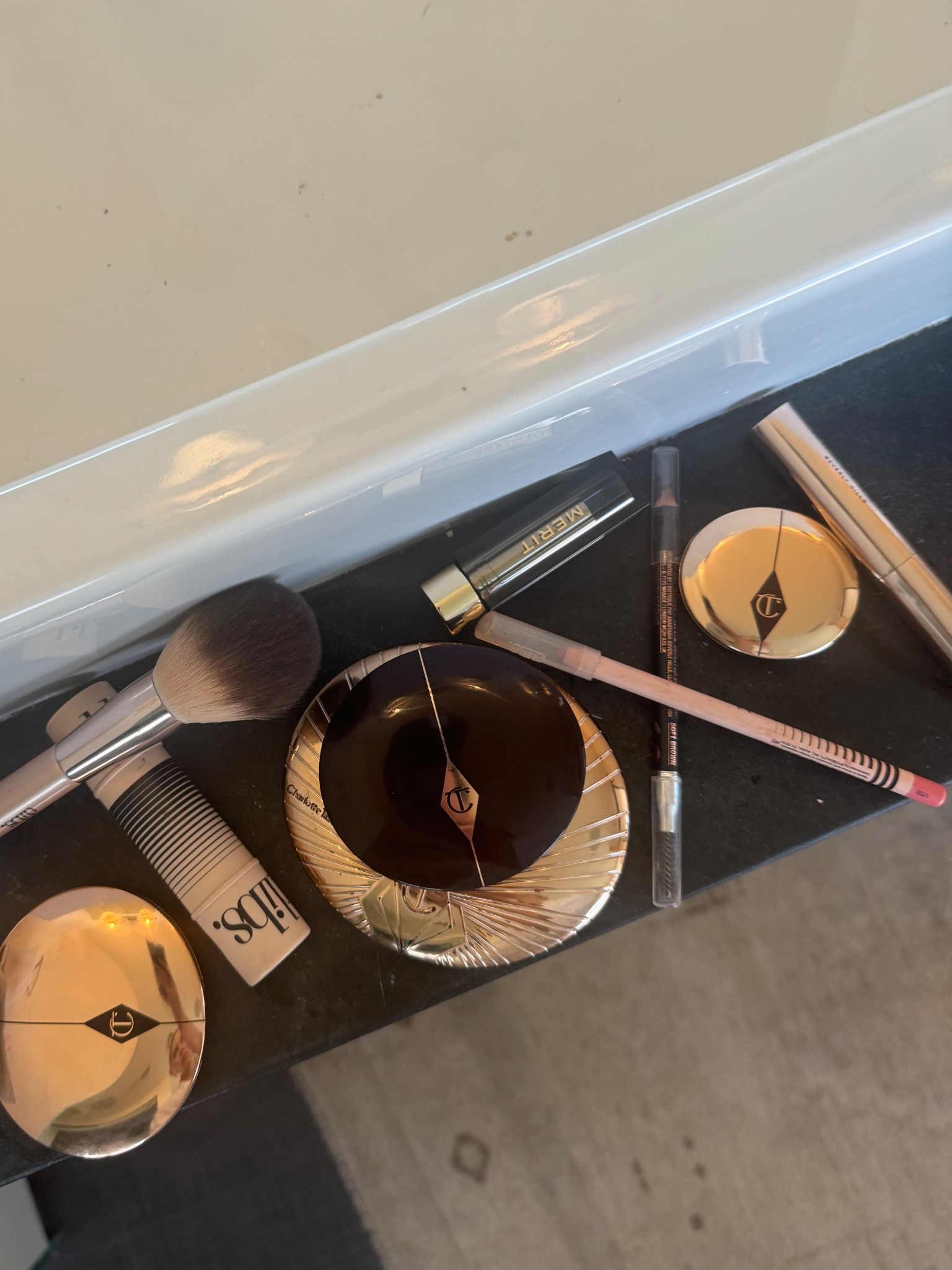 My everyday makeup must haves  

#LTKBeauty