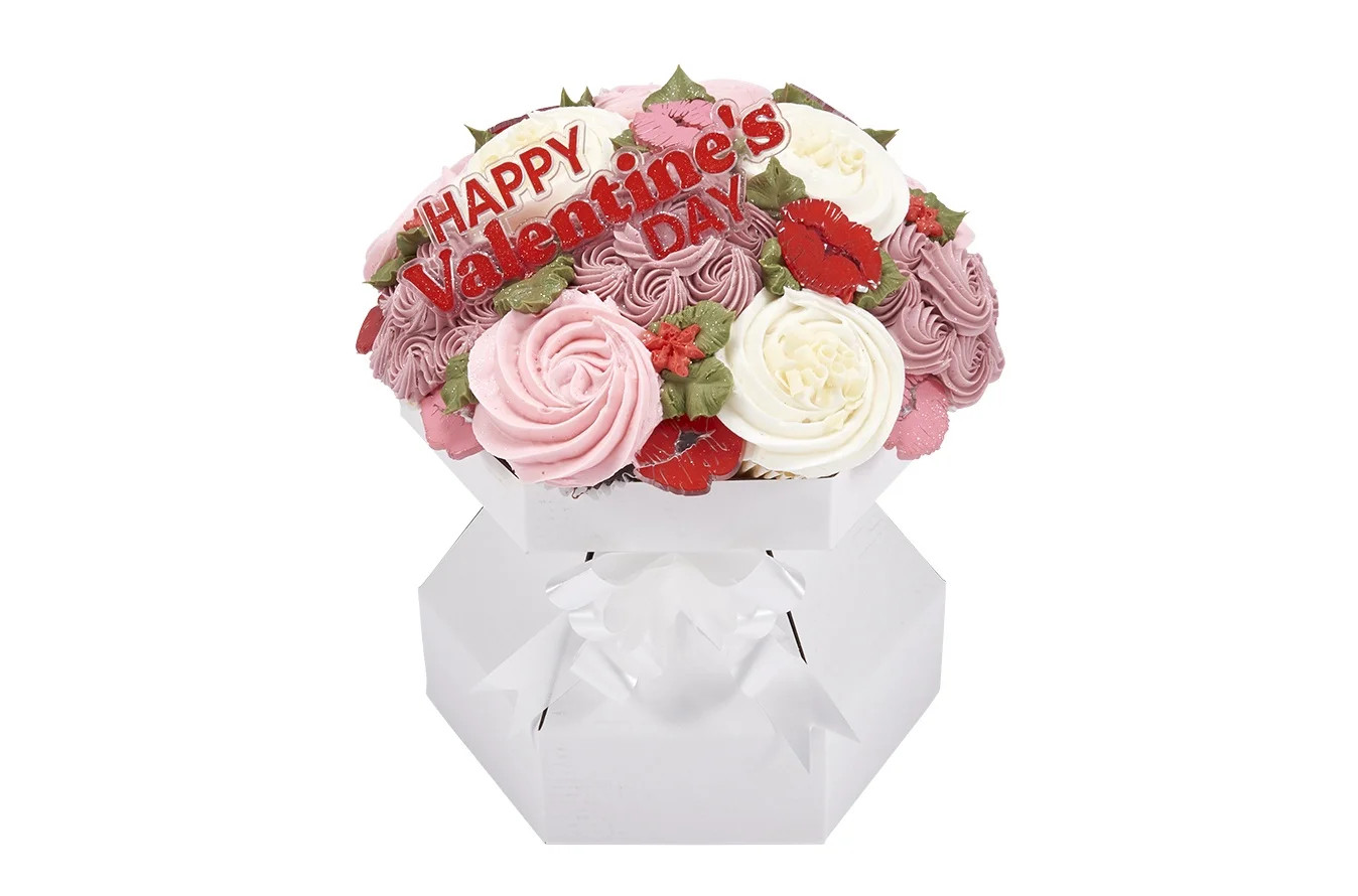BLUSH FLORAL CUPCAKE BOUQUET | Walmart (US)