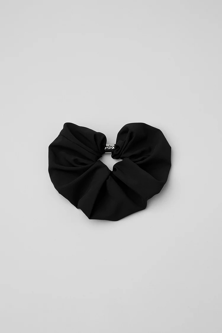 Bead It Oversized Scrunchie - Black | Alo Yoga (US)