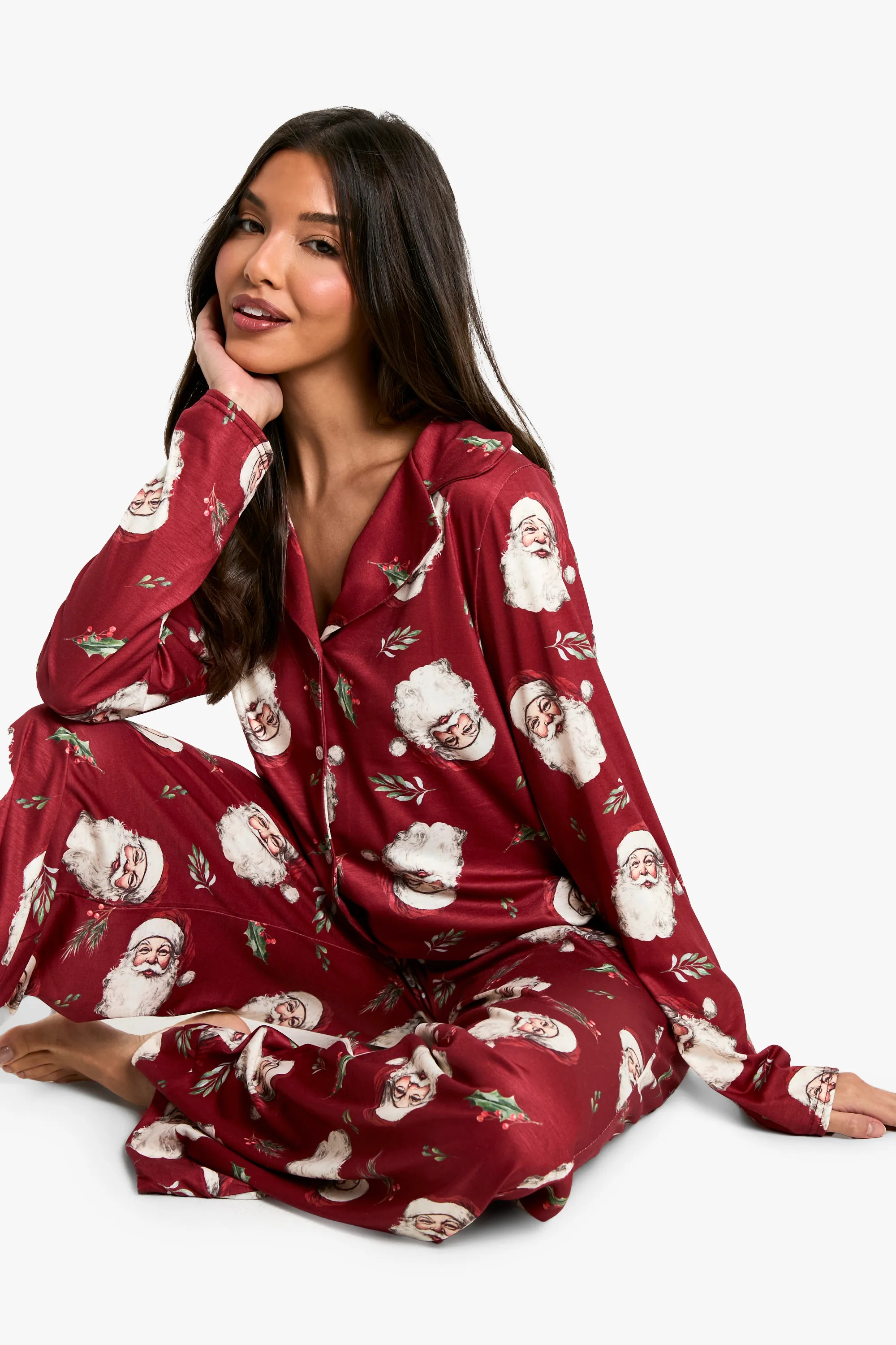 Christmas Vintage Santa Print Long Sleeve Shirt & Trousers Pyjama Set | Boohoo.com (UK & IE)