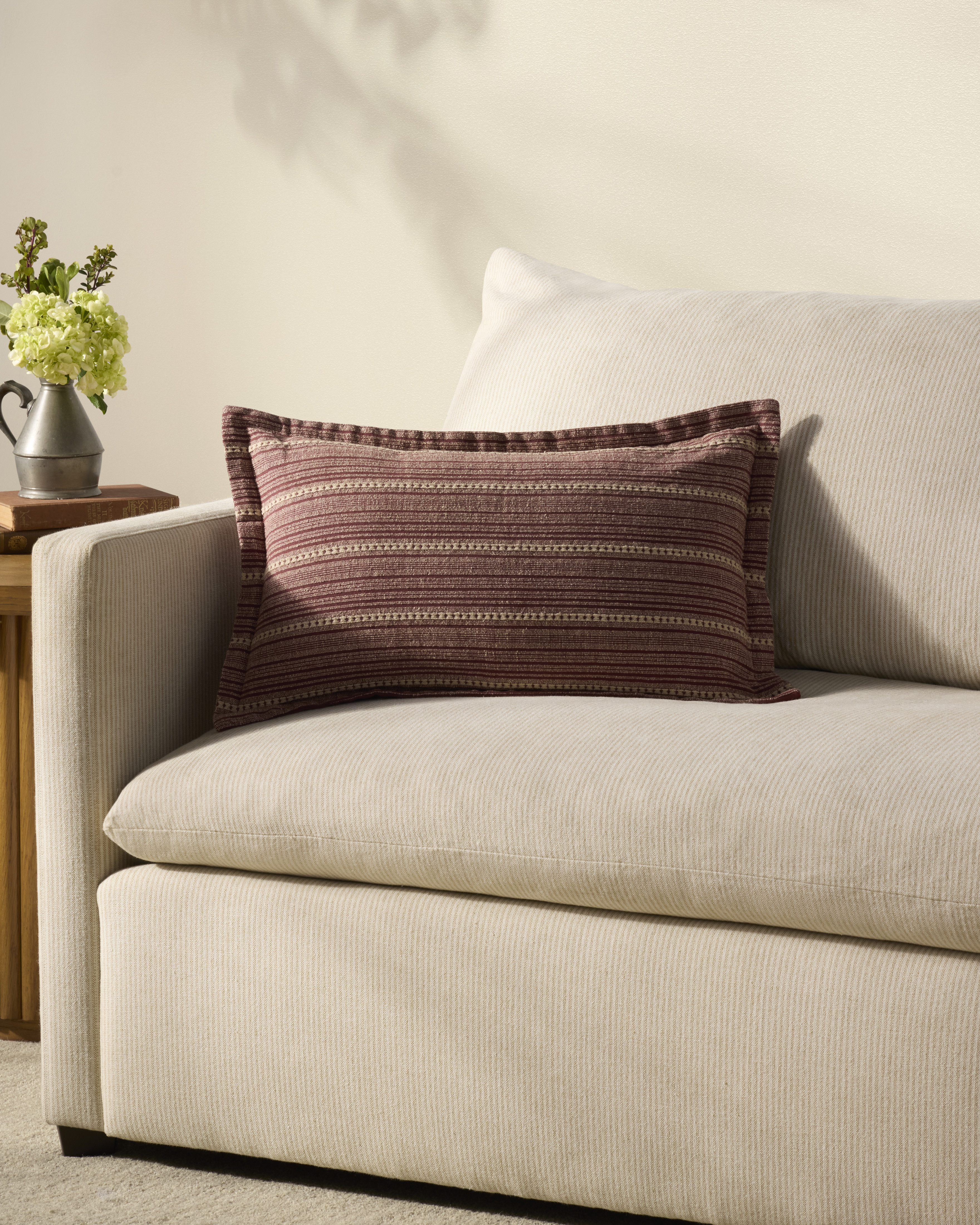 Howie Pillow - PCJ-0023 | Rugs Direct