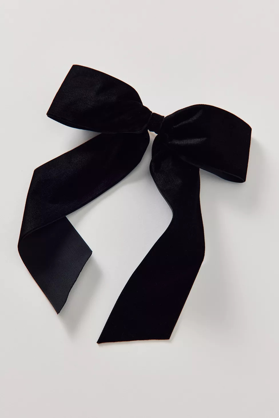 Drapey Velvet Hair Bow Barrette | Urban Outfitters (US and RoW)