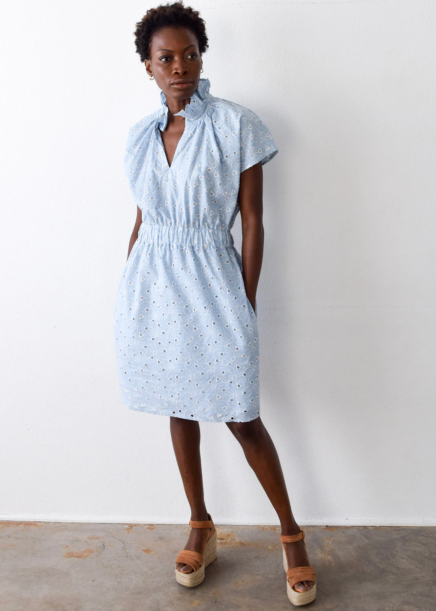 Never A Wallflower | Vicki Short Sleeve Elastic Waist Dress Blue Eyelet | Never A Wallflower