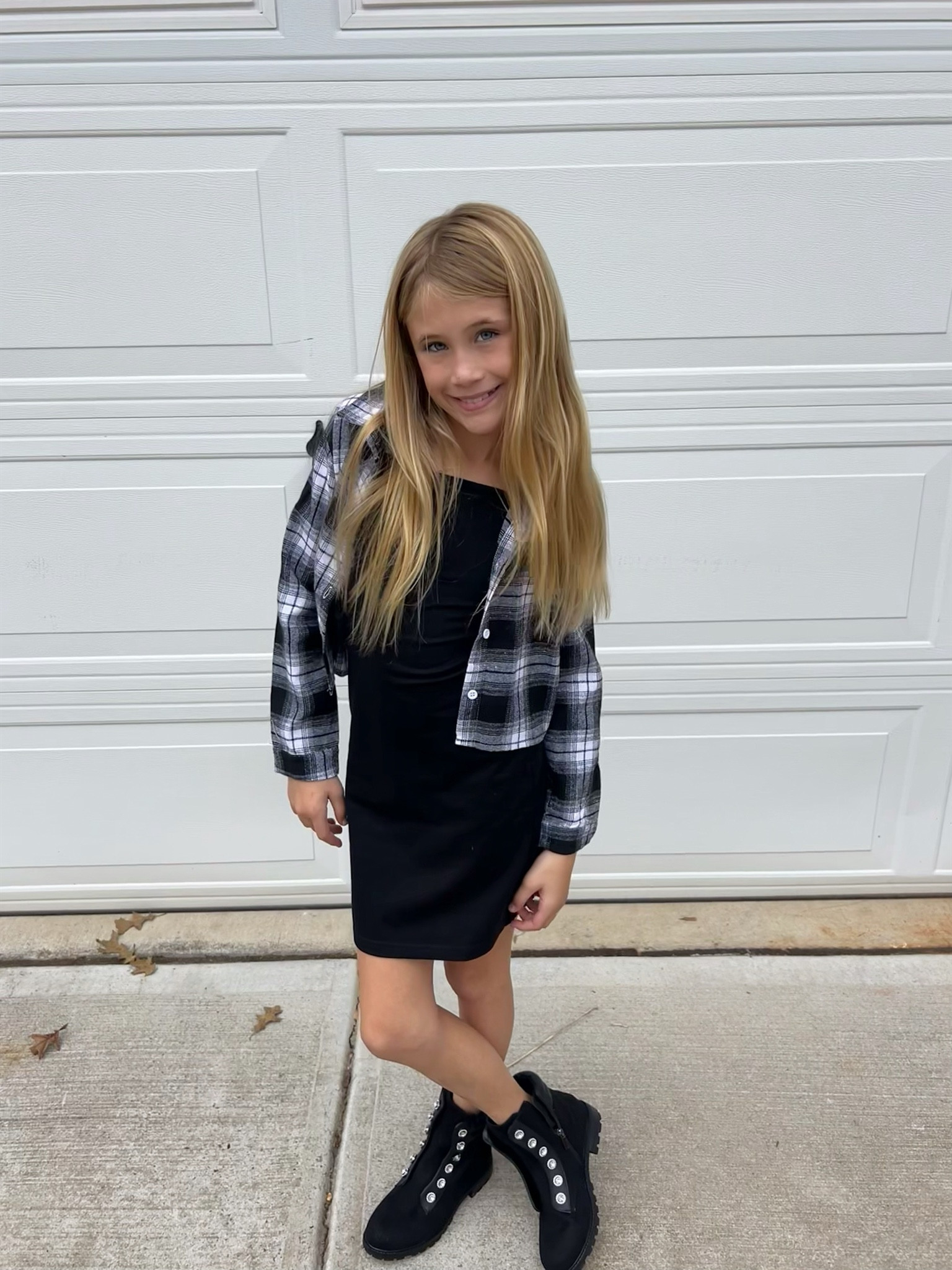 The perfect tween girl 90s look! So trendy! 

#LTKfamily #LTKkids #LTKstyletip
