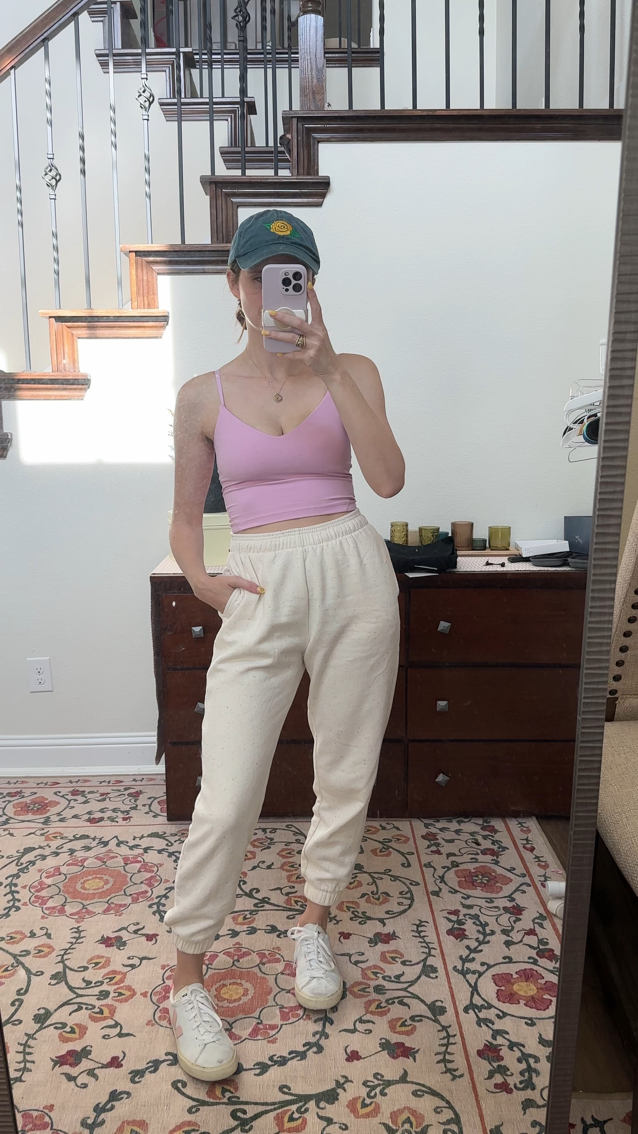 When you’re ready for sweat pant season but you live in TX 🙃🥵

#LTKActive #LTKSeasonal #LTKBacktoSchool