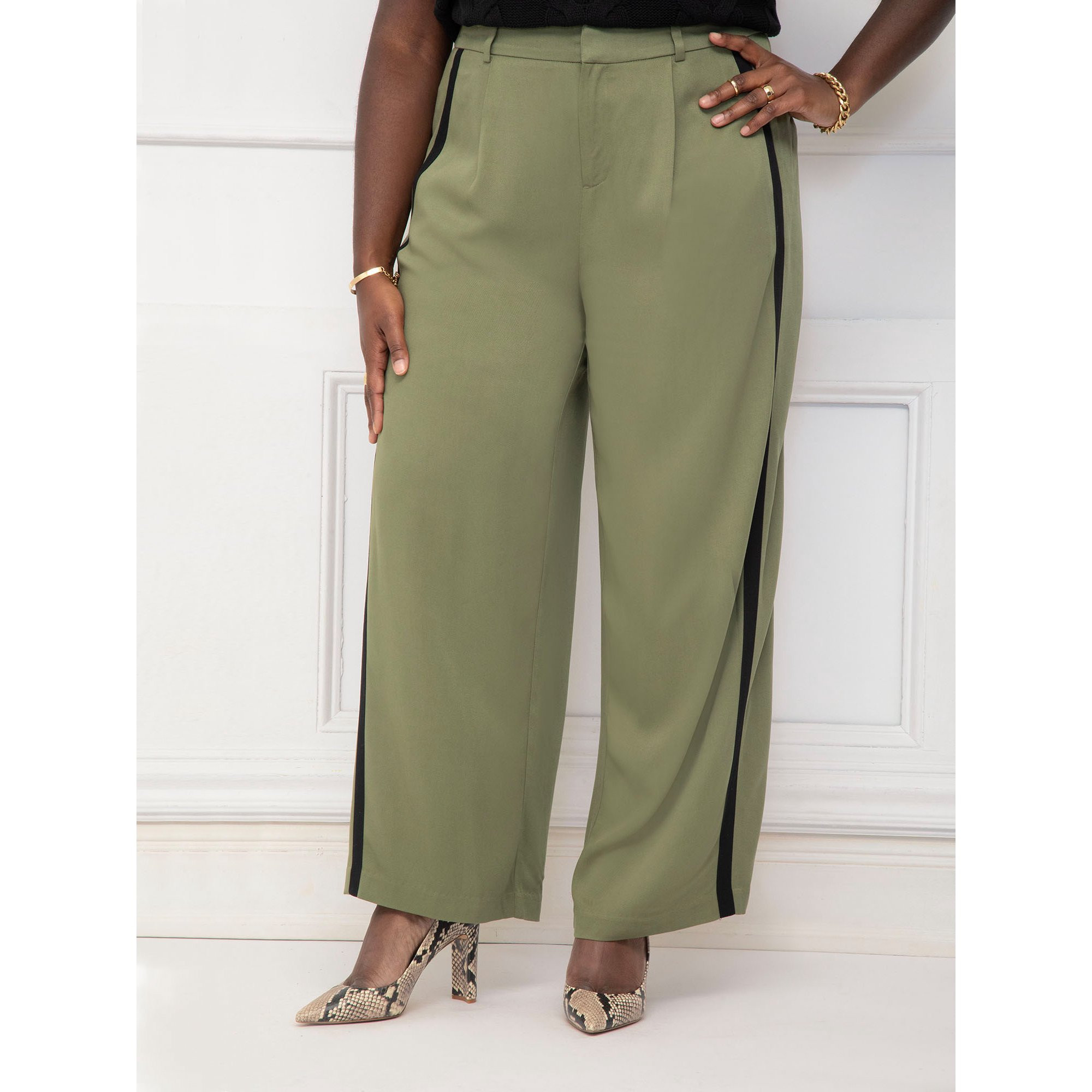 ELOQUII Elements Women's Plus Side Stripe Relaxed Fit Trousers | Walmart (US)