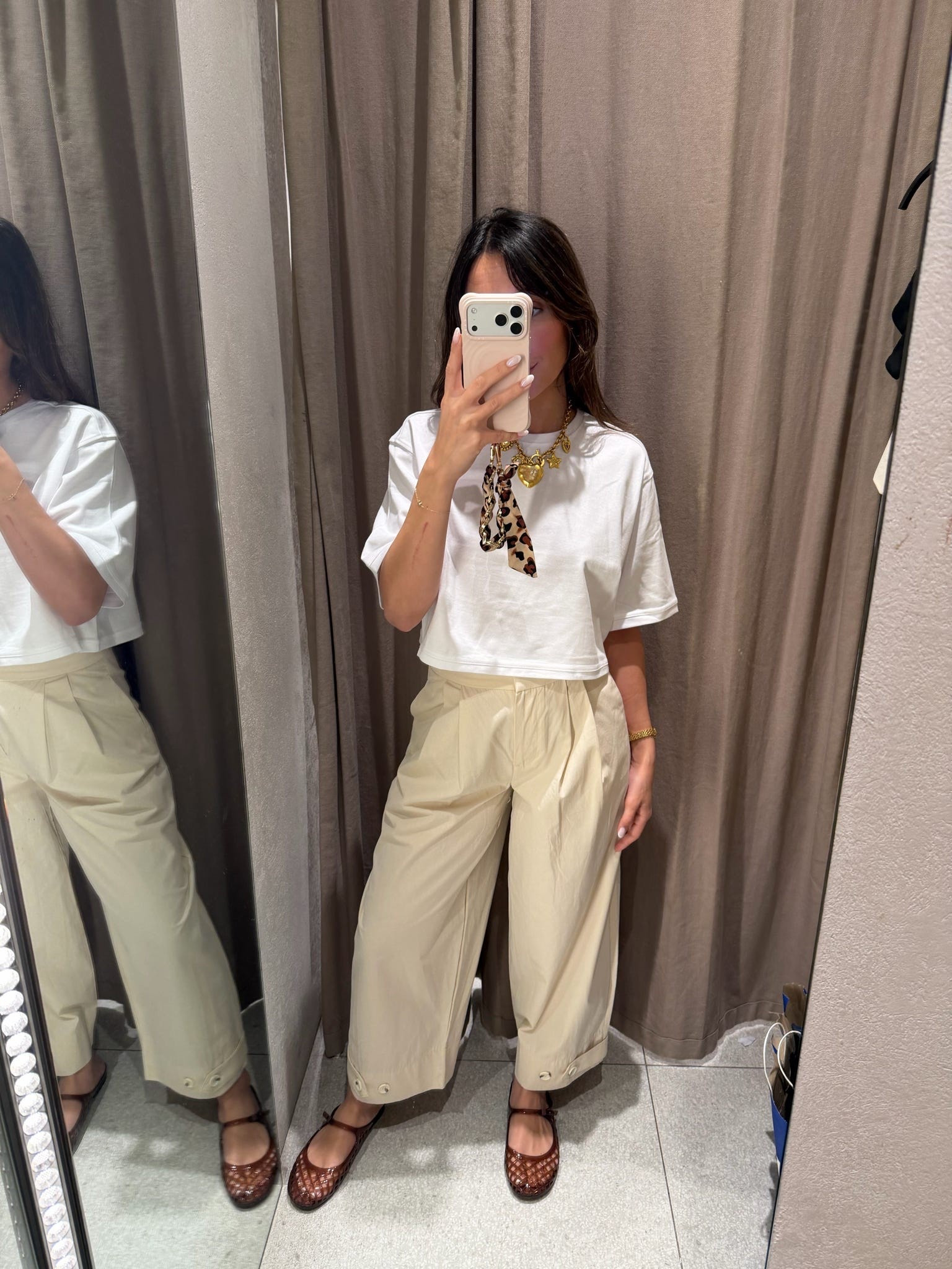 This white cropped tee is so cute and the perfect white tee for any pair of pants!! 

#LTKPetite