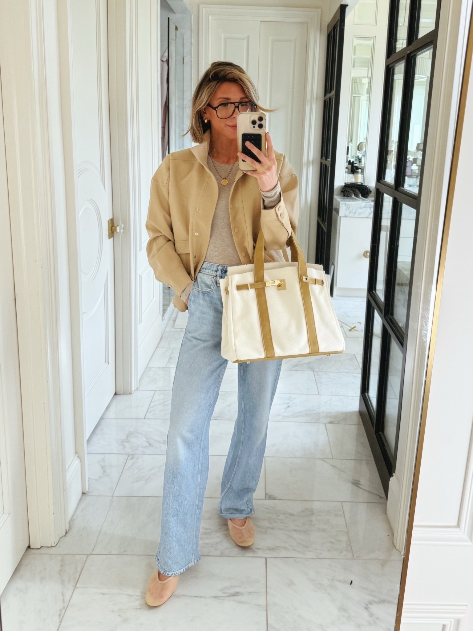 The cutest outfits with these sweatpant jeans! 

#LTKootd #LTKSeasonal