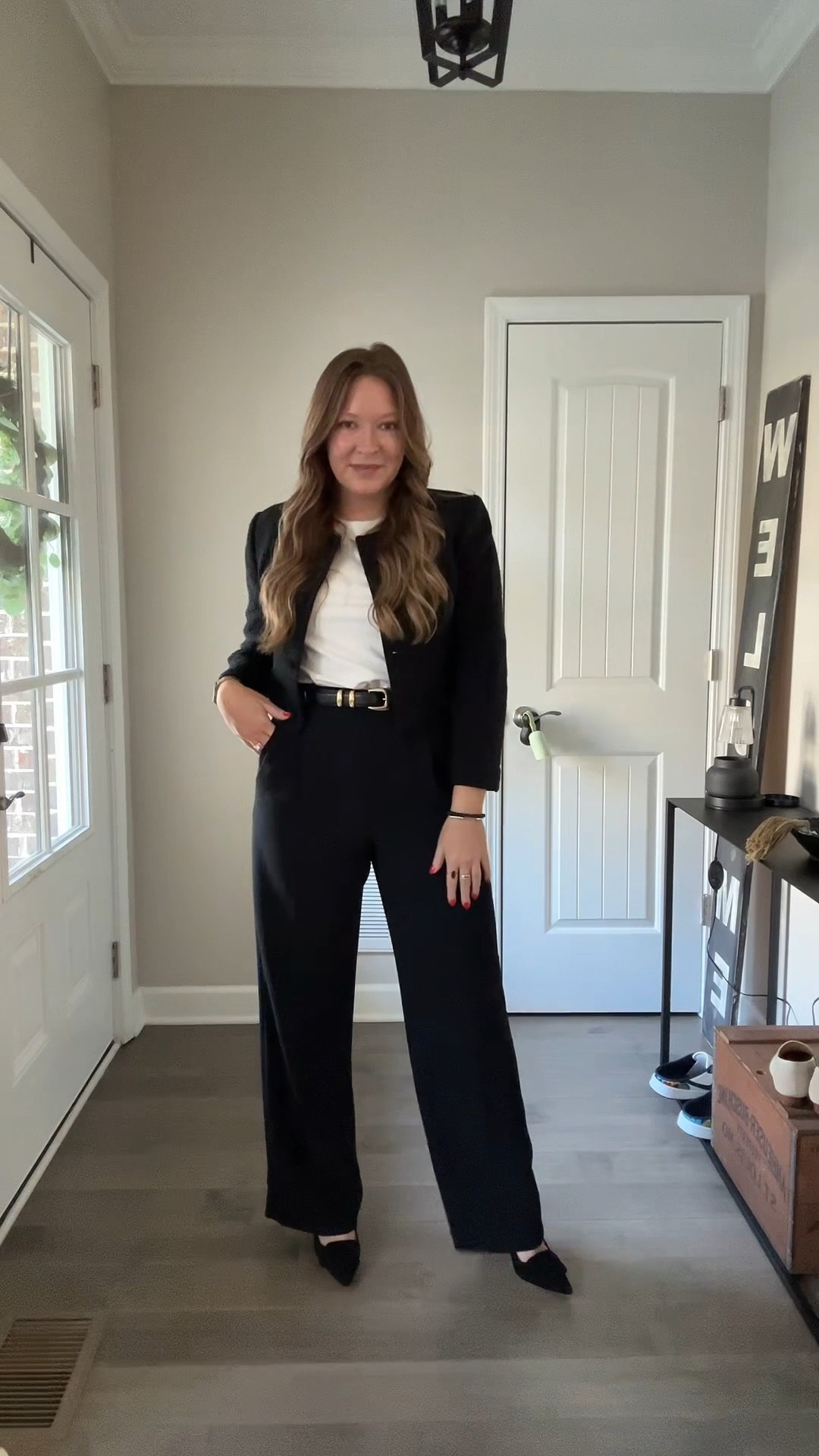 Black cropped tweed blazer / tts wearing a medium 
White tshirt / tts wearinf a medium 
Wide leg trousers / I sized up to a 10
Black and gold belt / tts wearing a medium 
Black pumps / wearing a 38

#LTKootd #LTKWorkwear #LTKdayinmylife