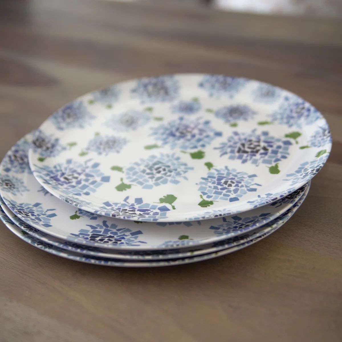 Fifty States Hydrangea Melamine Dinner Plates | Honey + Hank