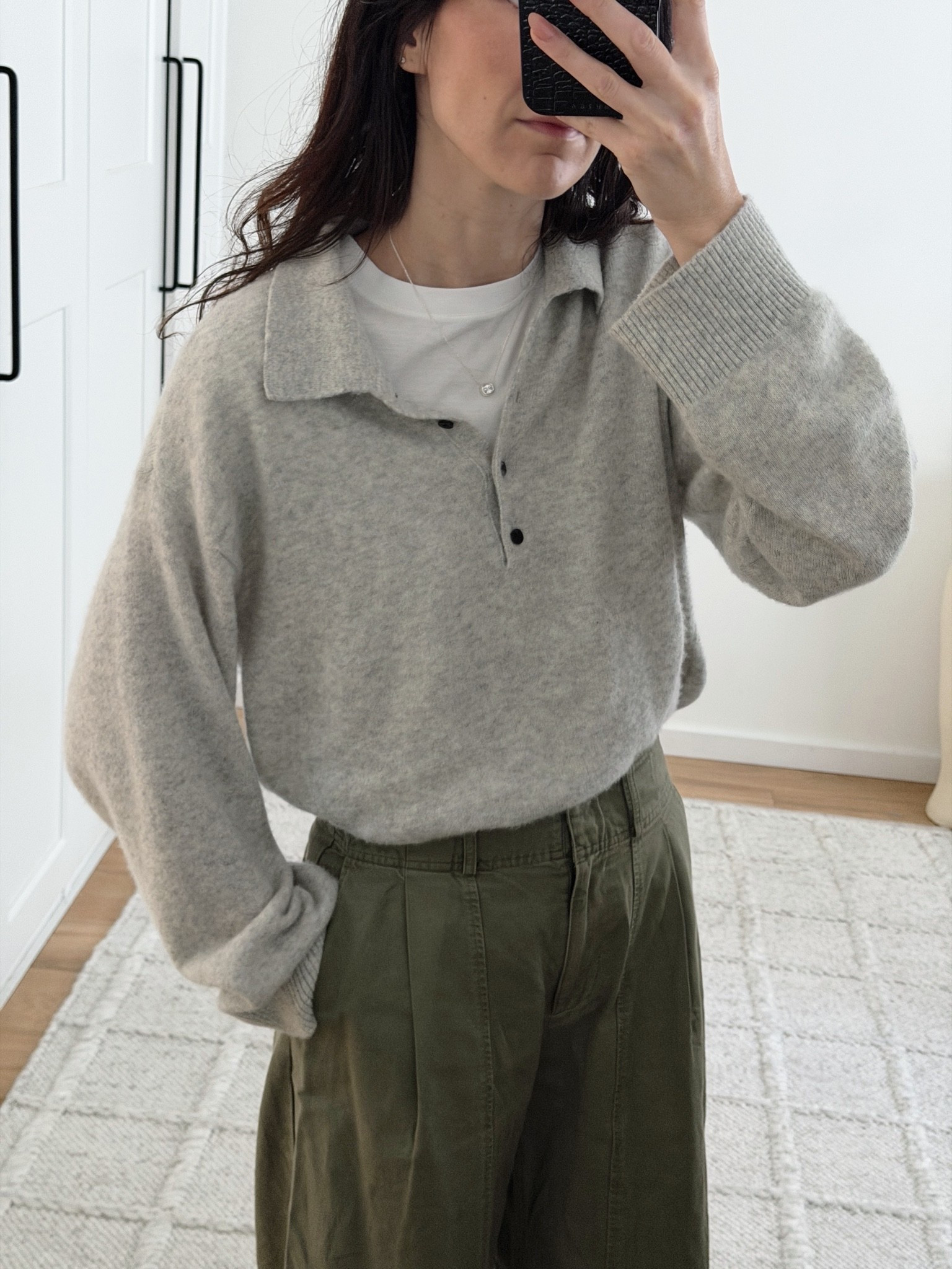 This knit is shaping up to be my favourite! Wearing size M and it’s 10% off with code JAMIE10. Tee is in size S