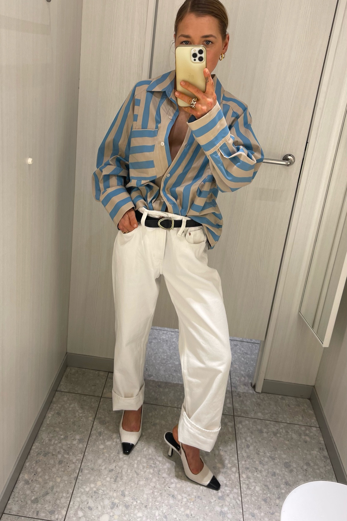 THE SPRING LOOK 

#whitepants #blouse #hmblouse #hmnewin #hmtrend #whitepant #trousers #blouse #cottonblouse #shoes

#LTKSeasonal #LTKunder50 #LTKunder100