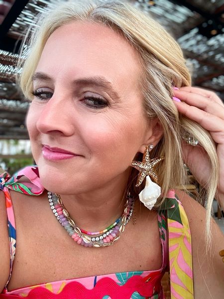 Adorable shell drop earrings! And they are leighweight  

#LTKFindsUnder50 #LTKStyleTip #LTKSeasonal
