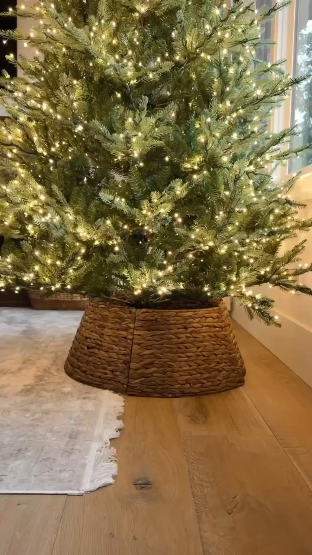 This tree collar completed my space! Available in different sizes and colors. I’m just shy of 5-7” wearing the size small set #stylinbyaylin #aylin #treecollar #amazon

#LTKSeasonal #LTKHoliday #LTKHome