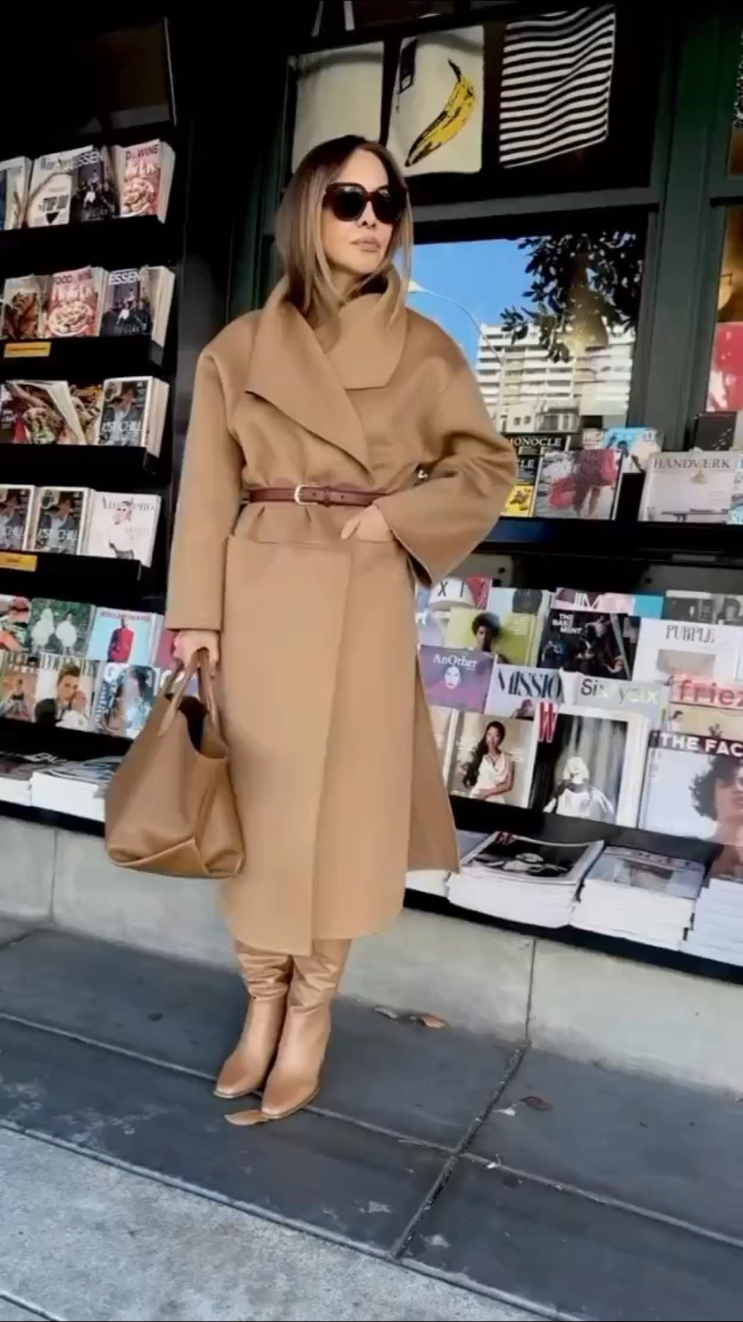  Classic Camel Coat 

#LTKShoeCrush #LTKItBag #LTKStyleTip