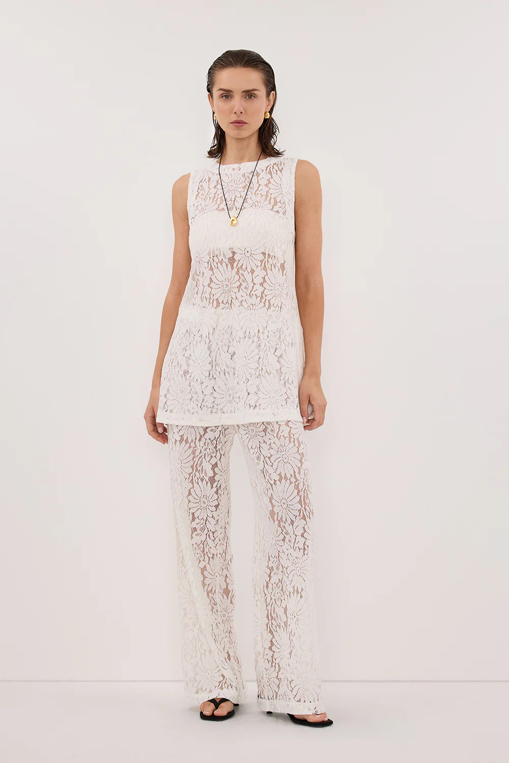 WILMA WHITE LACE TUNIC TOP | DISSH