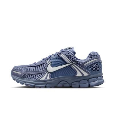 Nike Zoom Vomero 5 Women's Shoe with Reflective Accents | Nike (US)