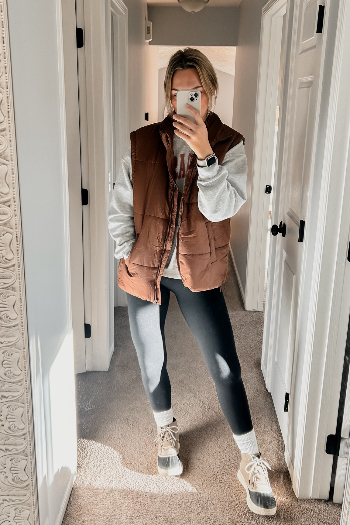 Cozy Monday Outfit 🤎

#LTKFindsUnder50 #LTKStyleTip #LTKSeasonal