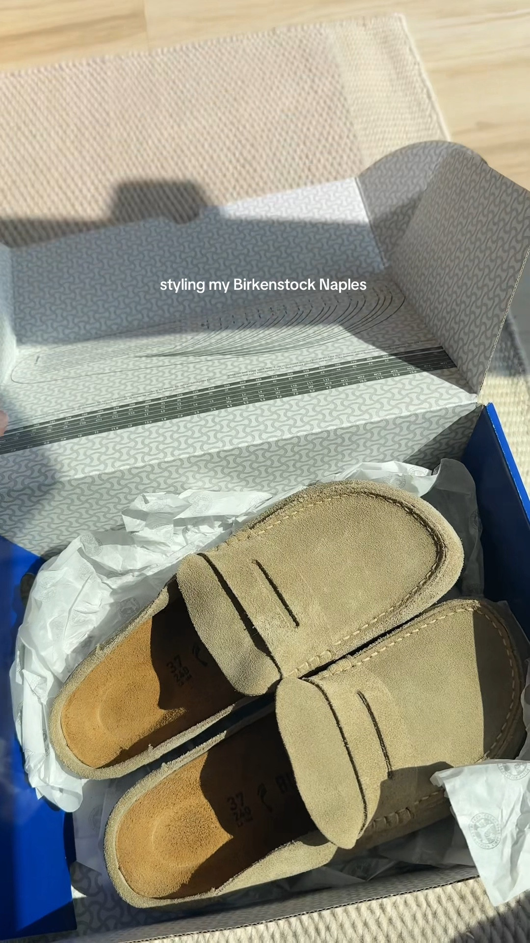 my new fall shoe!!

#LTKSeasonal #LTKShoeCrush