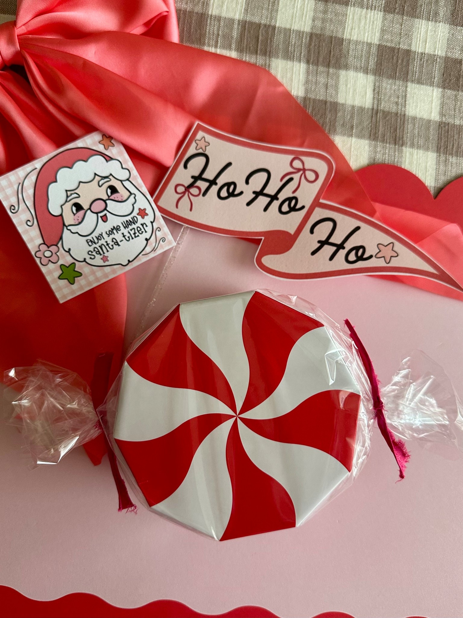 Okay, here's a wrapping idea that fits perfectly into a busy mom schedule but still gives full Pinterest vibes.
I've been taking clear cellophane and wrapping little gifts like peppermint candies and it is honestly the easiest thing ever. 

#LTKHoliday #LTKSeasonal #LTKGiftGuide