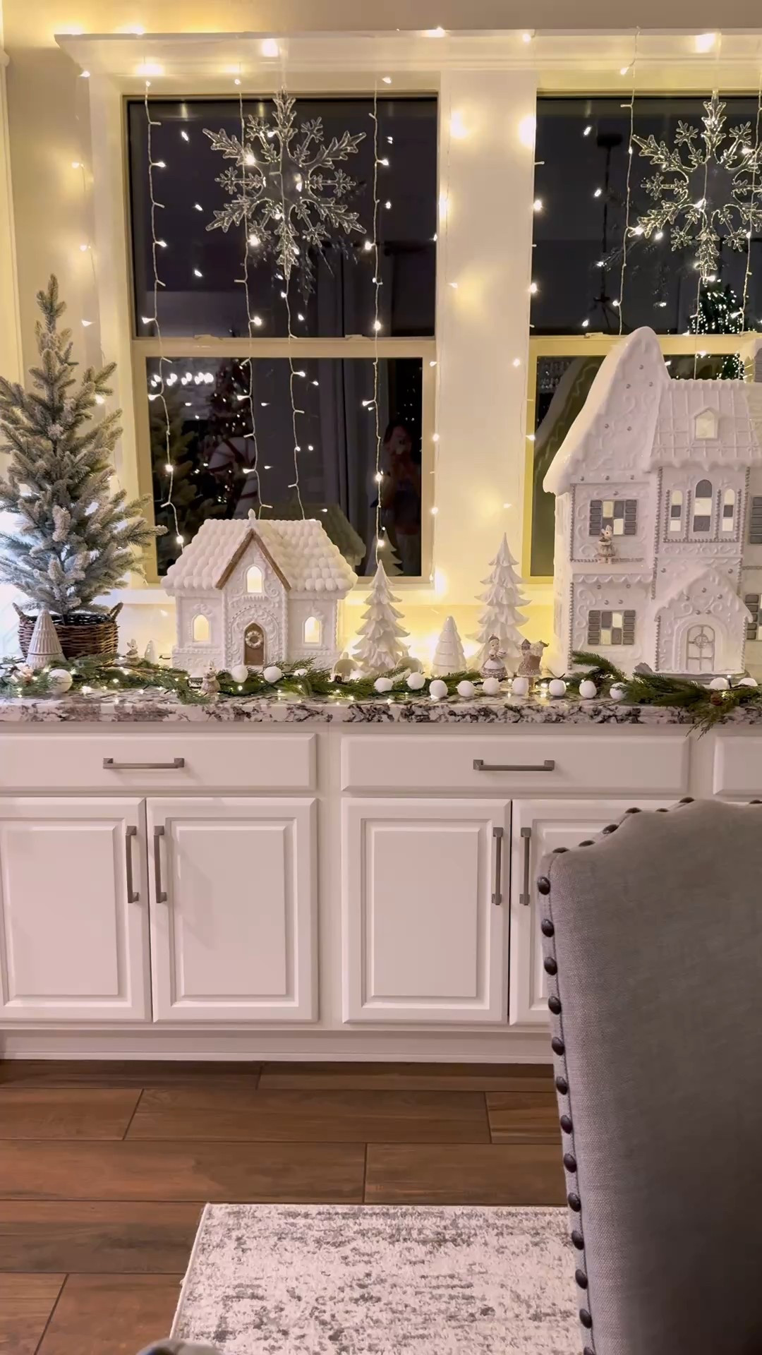 Gingerbread houses and sweet gi gingerbread mice ! Plus my glowing sparkly balls on a timer, and curtain twinkle fairy lights, both shown in my display.  Viral Christmas tree and cedar pine plate chargers on my table. Chandelier rug round wooden dining tables chairs  

These giant white gingerbread houses (and the tiny Christmas mice 🐭)  are one of my favorite Christmas displays. I love twinkle lights and cozy Christmas nights! ✨🤍 

I’ll be updating when/if the giant gingerbread houses come back in stock for this season!:) 

#ModernFarmhouseGlam #HolidayInspo 
#christmas #gingerbreadhouse #gingerbreadhouses #christmasdecor #neutralchristmas #christmashome #winterwonderland #christmasmagic 


#LTKHome #LTKGiftGuide #LTKHoliday