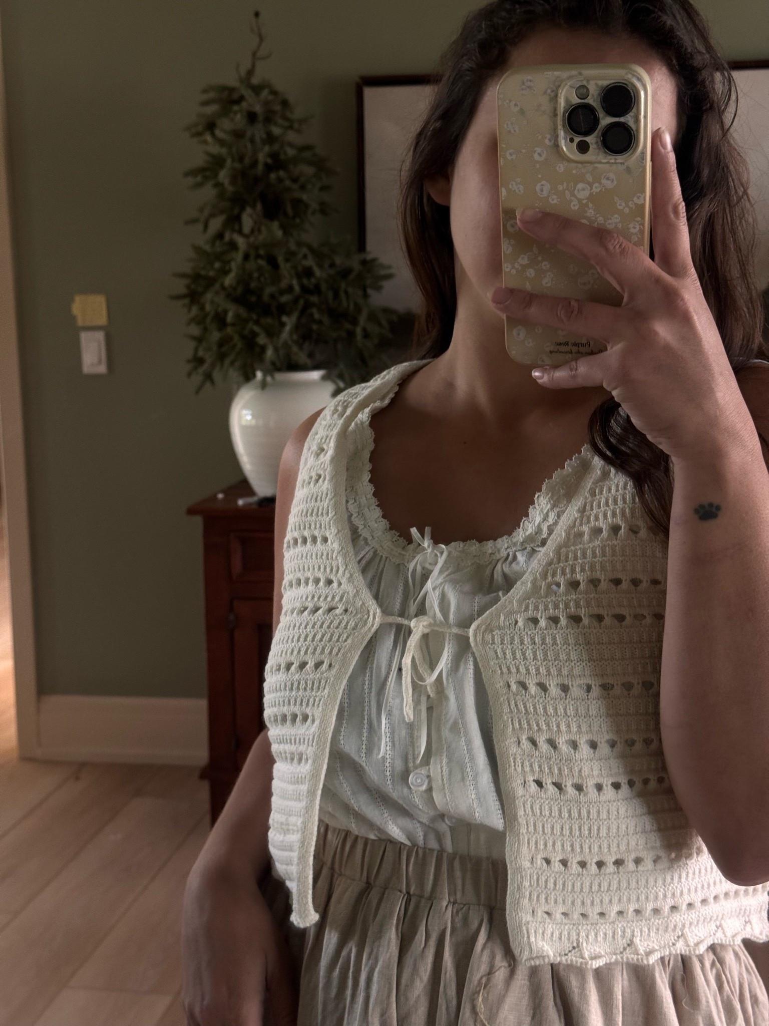 Did I buy find this vest a Walmart for my daughter but also got myself a youth extra large? Why yes, yes I did 🤓

Summer fashion - Girls vest - Walmart fashion - Style tips - Outfit inspo - Mom looks

#LTKootd #LTKmomlife #LTKSeasonal