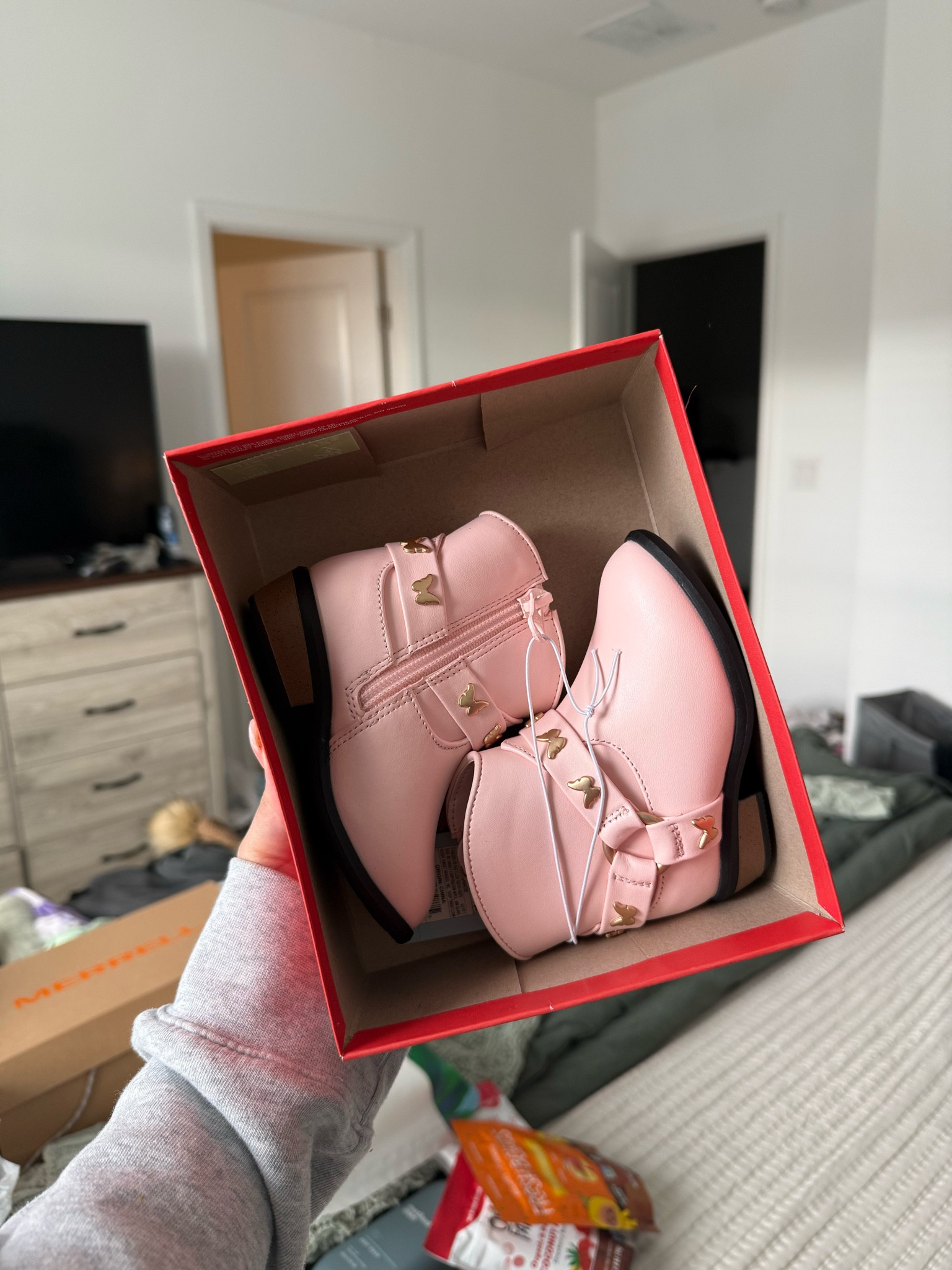 These were on sale in store and I couldn’t resist! 😭 Size 5 for my 11 month old✨

#LTKBaby #LTKFindsUnder50 #LTKStyleTip