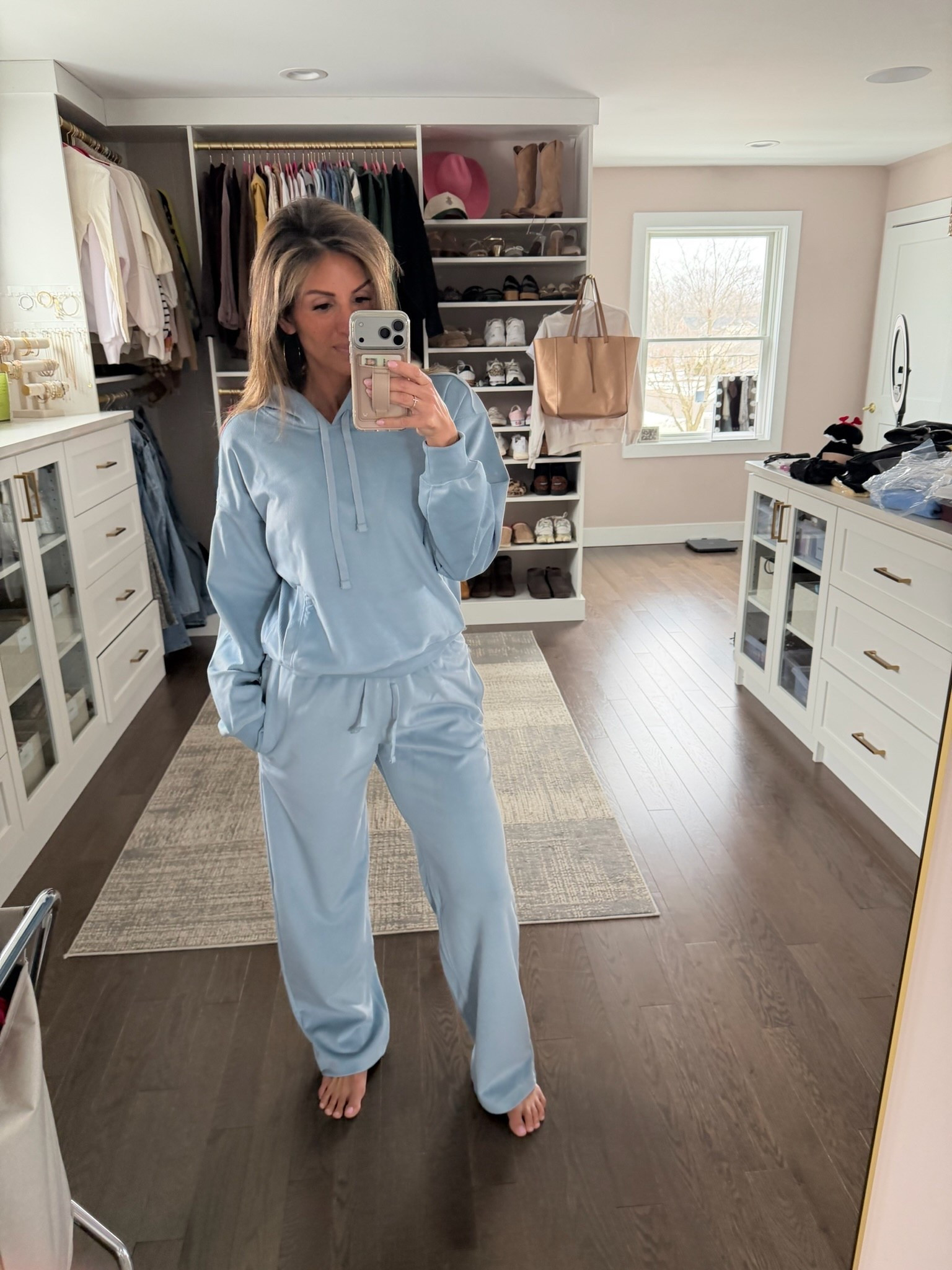 Abercrombie sweatset!!

#LTKSeasonal #LTKootd #LTKmomlife