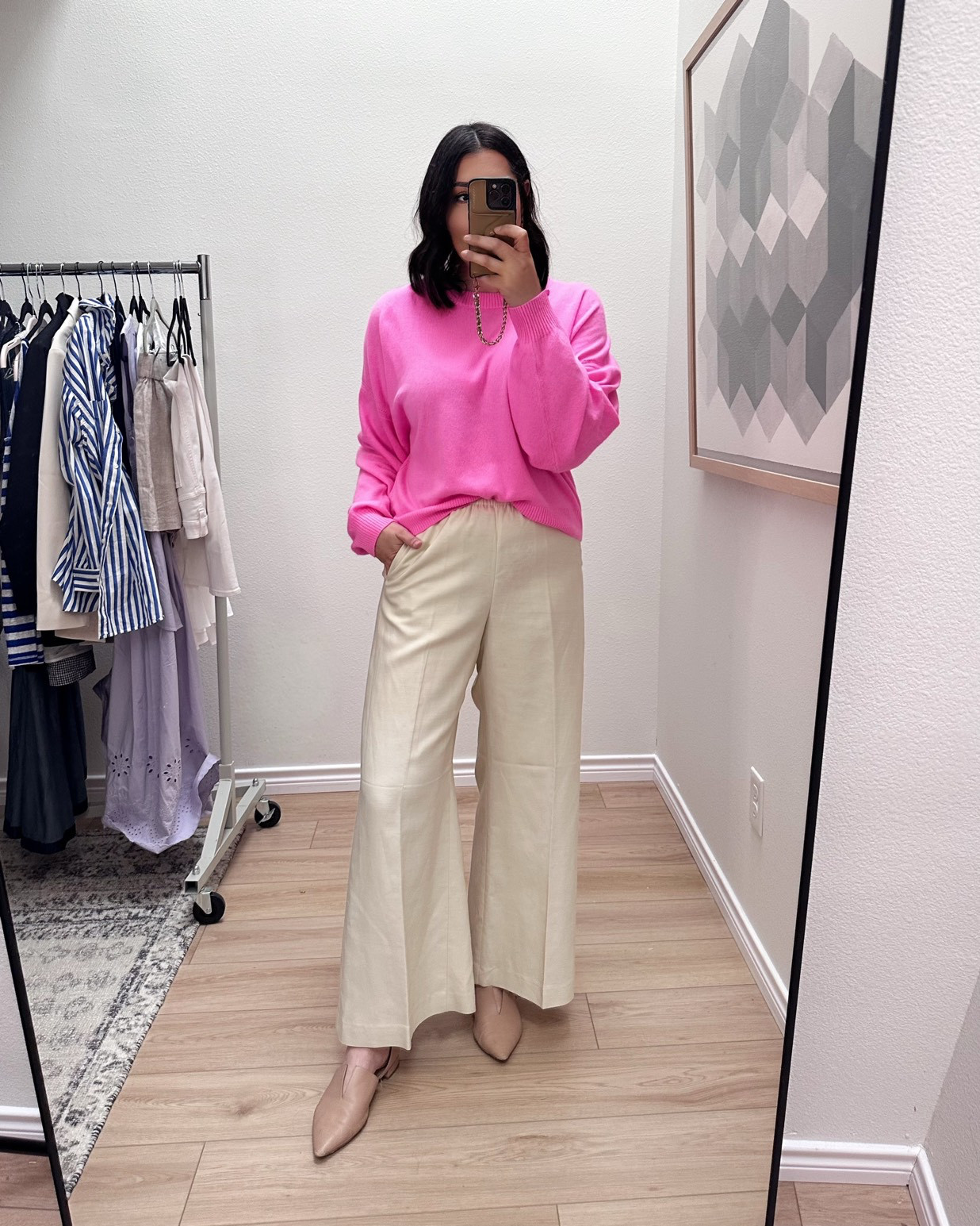 Last but not least – these are the Cosmos pants and it’s the first time trying them. I LOVE them. The fit is amazing, especially if you have a rounder waist. I was afraid because the elastic waistband is thin, but it fits perfectly and is comfortable, doesn’t roll down. I’m in the large, I’m in between the medium and large (surprise surprise) but I liked the length of the large. This is the linen blend and it feels like a synthetic linen, it’s a more structured fabric so it keeps its shape. I like it but if you are die hard for linen, these might not be for you. 

I'm in the medium of the sweater -- it runs big! 

 