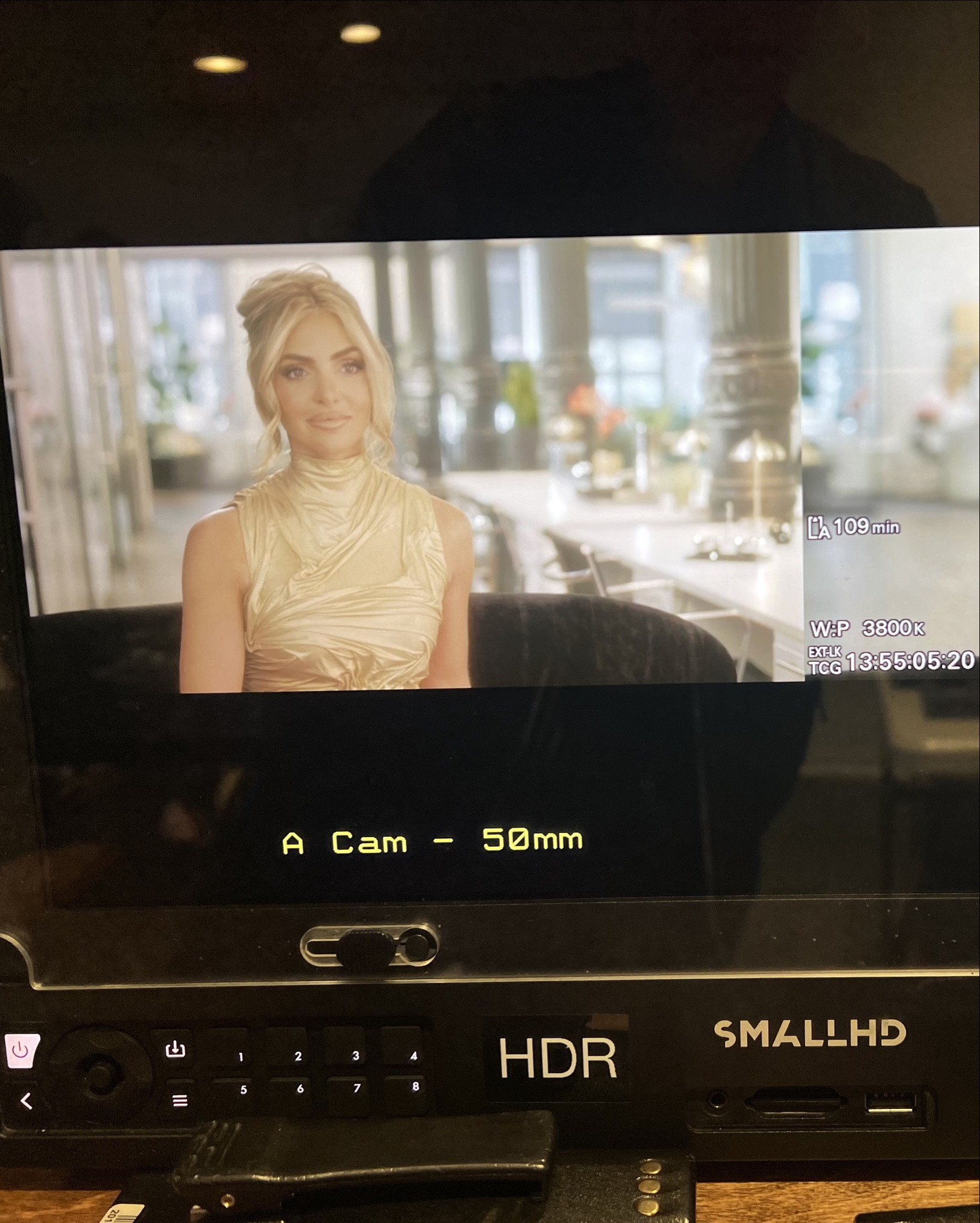 GOLD SLEEVELESS TOP AS SEEN ON SELLING THE CITY INTERVIEWS 

#LTKWatchNow