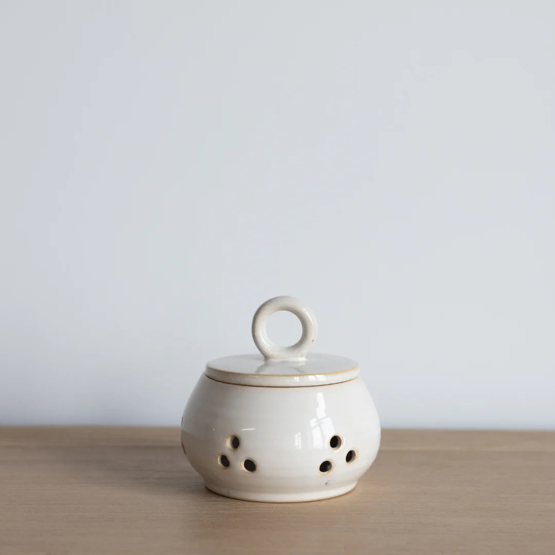 Stoneware Garlic/Onion Keeper | By Luxe B Co | luxe bCO