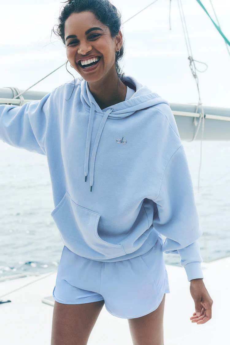 Accolade Hoodie | Alo Yoga
