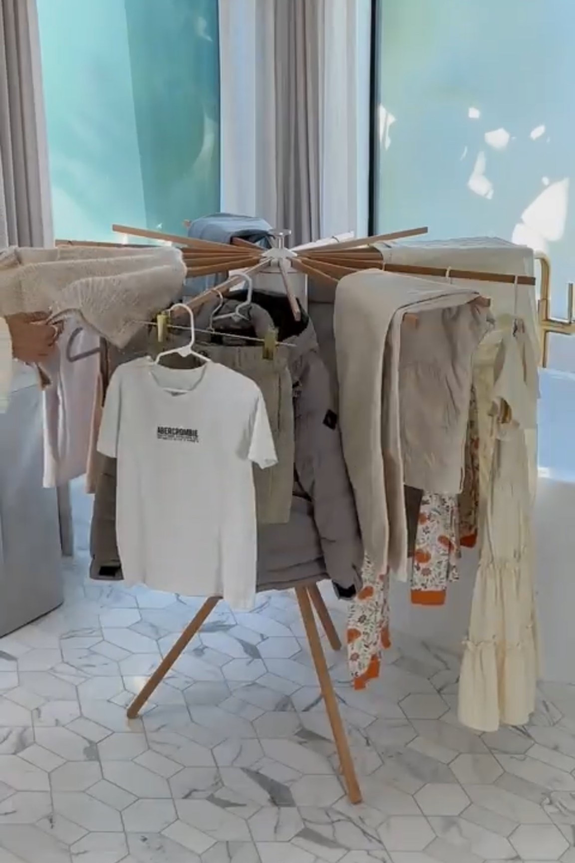 Scroll to shop!! Follow for more!!! Xo! ✨

#LTKmomlife #LTKdayinmylife #LTKHome