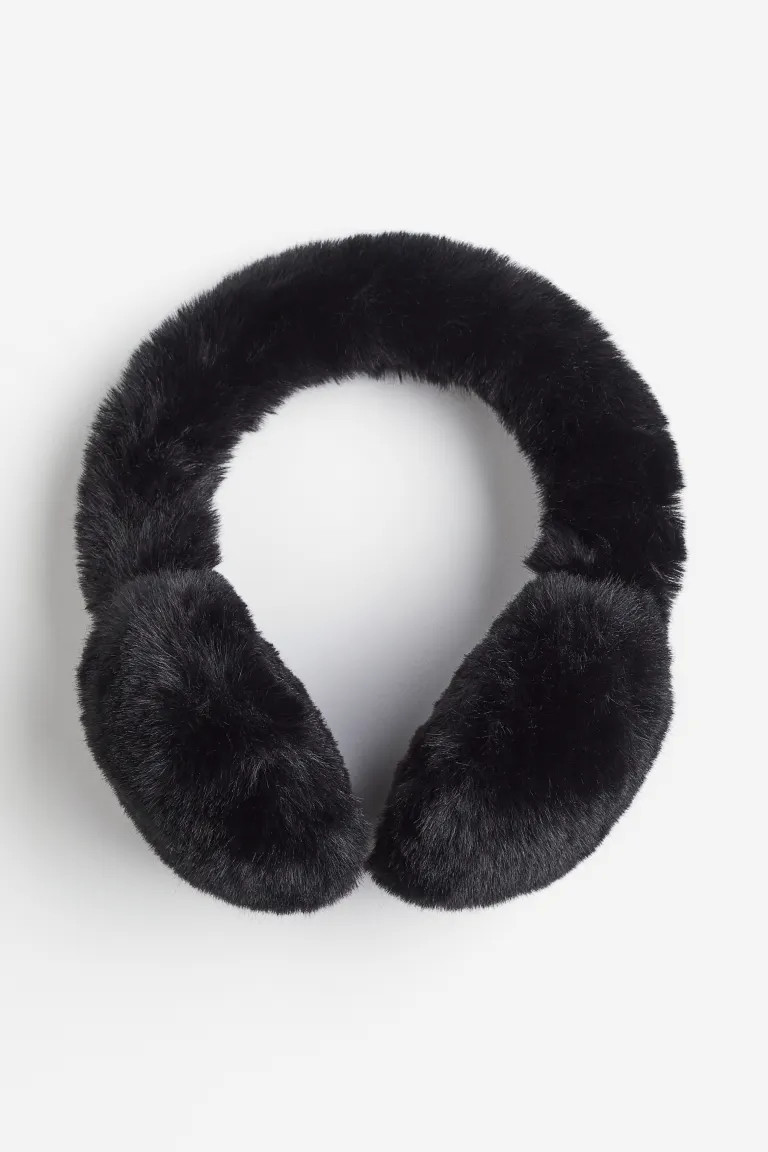 Fluffy earmuffs | H&M (UK, MY, IN, SG, PH, TW, HK)
