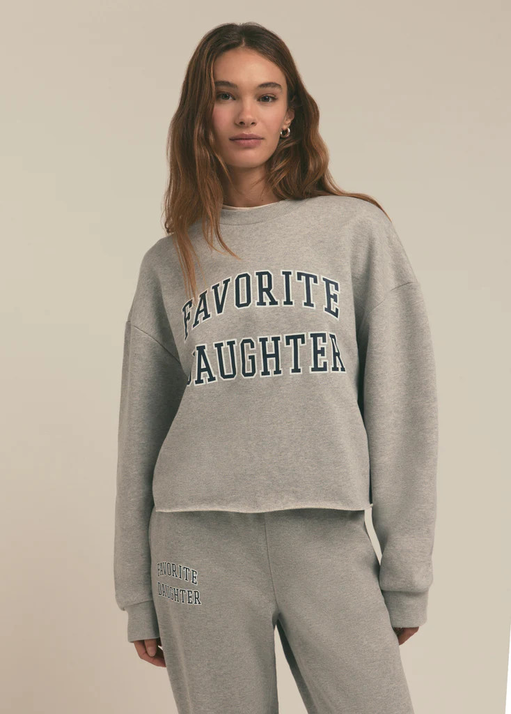 THE CROPPED COLLEGIATE SWEATSHIRT | Favorite Daughter