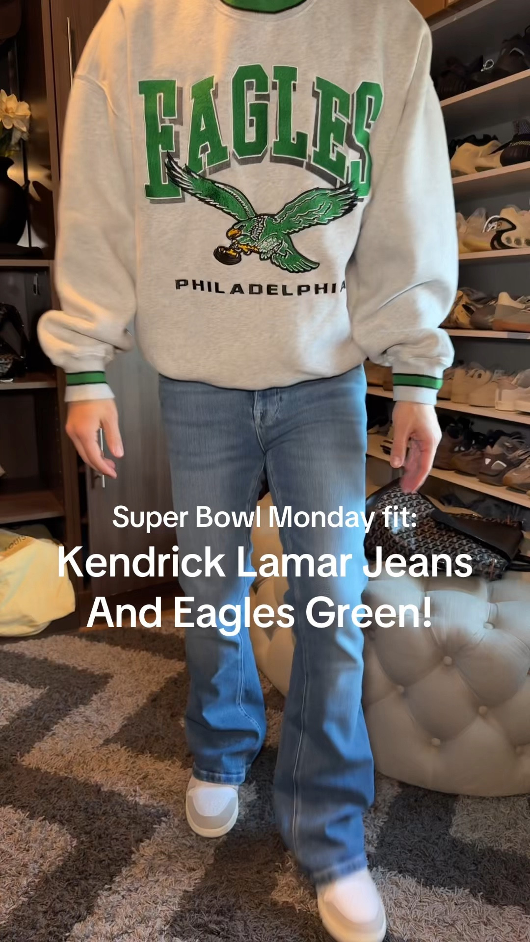 Kendrick Lamar jeans and Philadelphia eagles green #eagles #flarejeans #kendricklamarjeans #nike 

#LTKStyleTip #LTKMens #LTKFindsUnder100