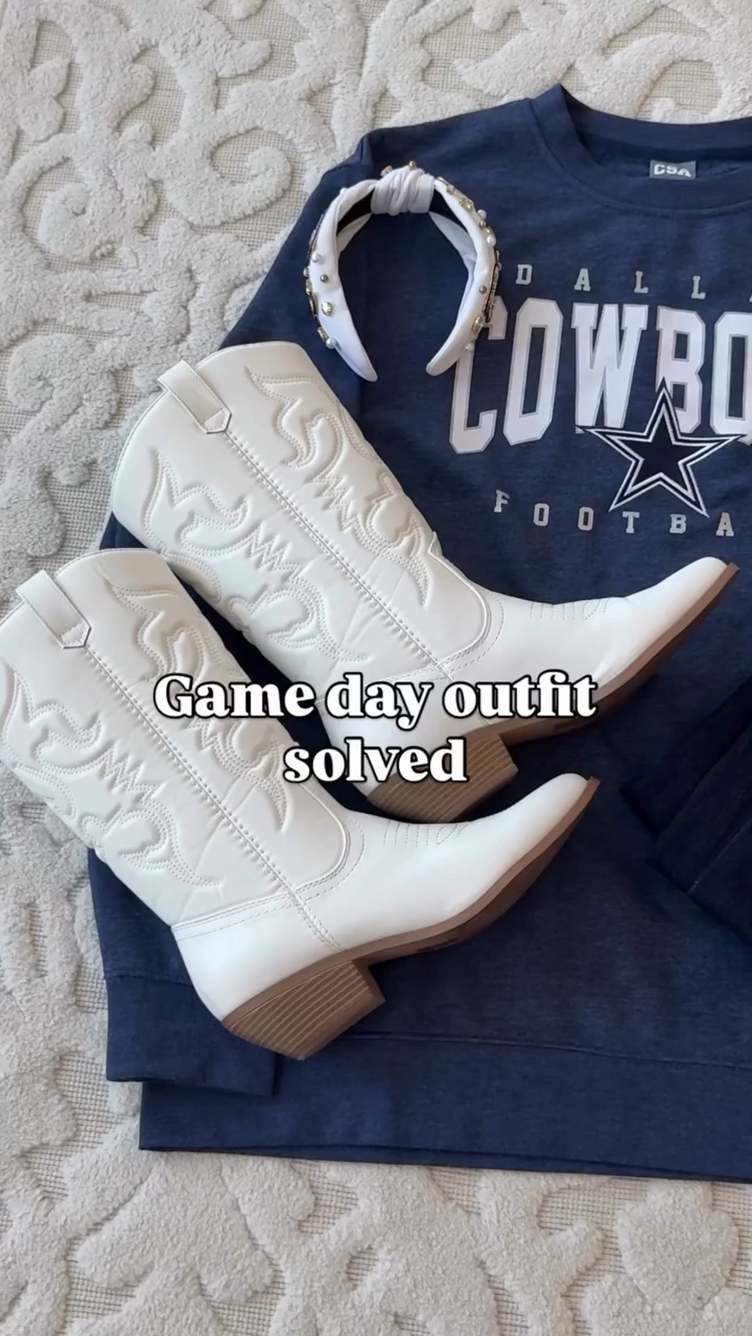 Game day outfits don’t have to be complicated.
 This one is easy, affordable, and flattering - perfect for tailgates, backyard watch parties, or running from errands to kickoff.
✔️ Tall, midsize + plus-size approved ✔️ Comfy enough for all-day wear ✔️ Affordable style that looks put-together

Follow @sparklinginstyle for more mom-friendly fashion + affordable finds that keep every season stylish and simple.
 #CommissionsEarned #GameDayStyle #MidsizeStyle #PlusSizeStyle #TallGirlStyle #MomStyleMadeEasy #OOTDInspo #GameDayFit #footballoutfit

#LTKMidsize #LTKPlusSize #LTKFindsUnder50