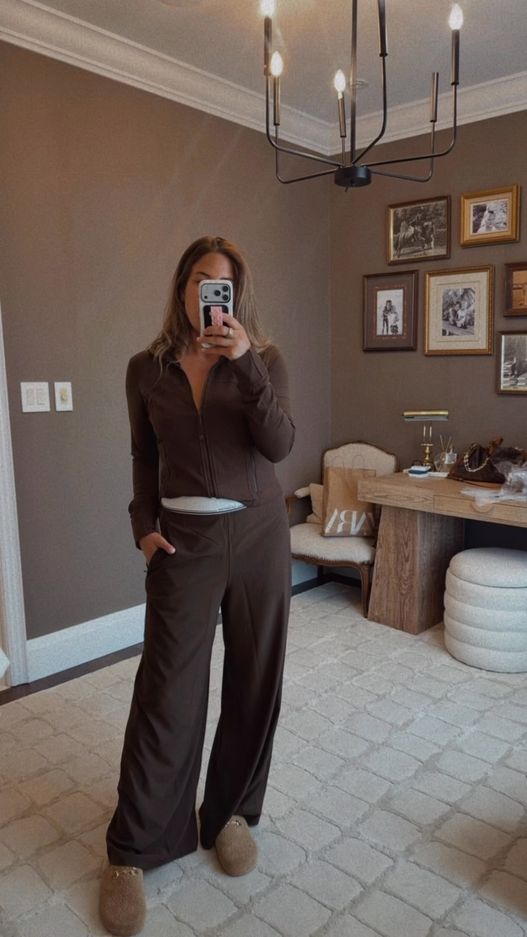 New in
Cozy set
Errands ootd
Trending
Gift ideas

#LTKfitness #LTKstyletip