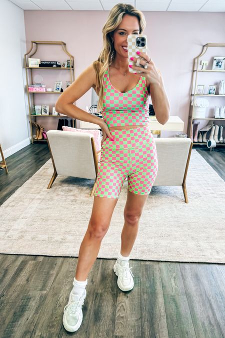 Pink Lily just dropped a new athletic collection. Loving all of the cute items and sets. #PinkLily #springstyle #Workout #Fitness #skort #athleisure #styletip #sale 

Use my code TORIG20 for discount. 