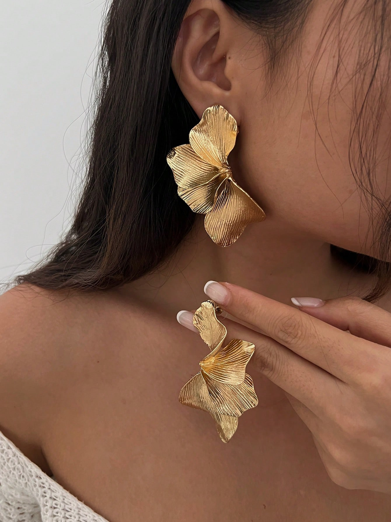 1pair Vintage Metal Flower & Leaf Design Earrings, Daily Wear Jewelry Accessories For Women | SHEIN