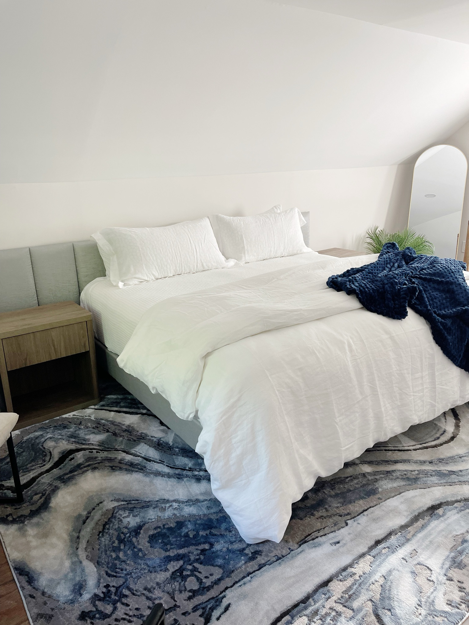 This bedding from Amazon is top quality and so affordable! This rug from Wayfair was also a hit! Gives the neutral room that perfect pop of color! 

#LTKHome #LTKStyleTip #LTKFindsUnder100