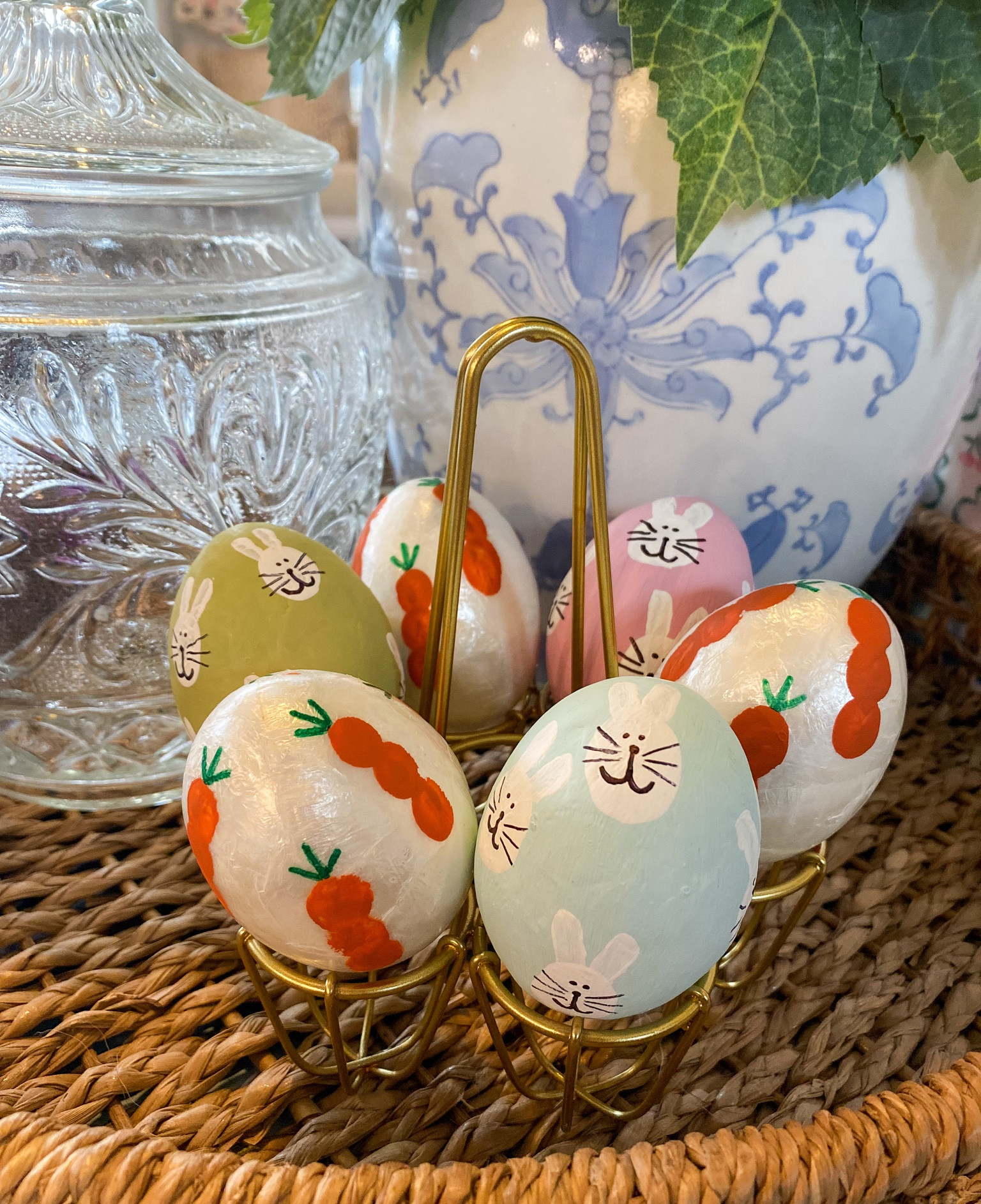 Easter fingerprint craft idea - I used my girls thumbs for the bunny and their index fingers for the carrots. 🐰🥕 

*I always mix a little white paint with all of my paint colors to make them more pastel.