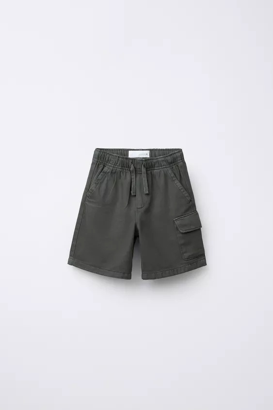 FLOWY STRAIGHT CARGO SHORTS | Zara US